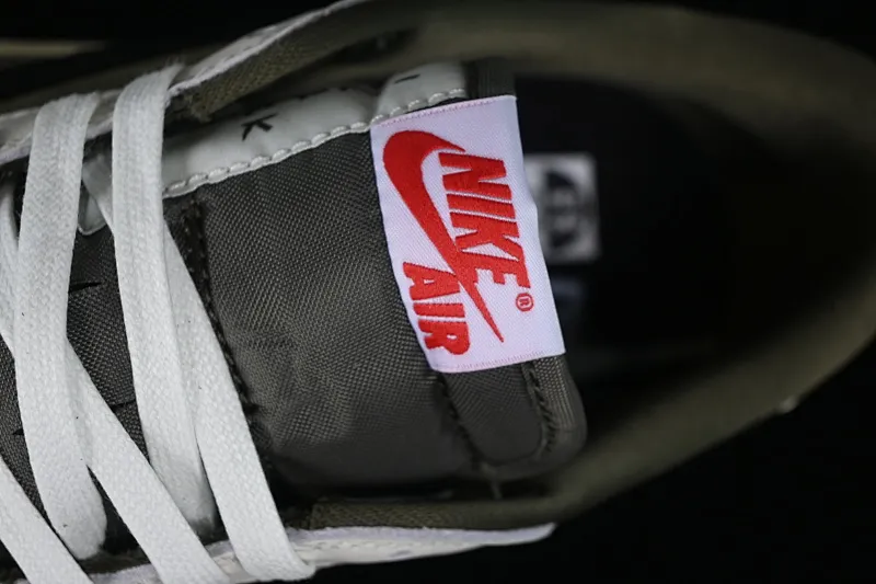 All categories Air Jordan Jordan series basketball shoes Air Jordan 1 Low LW version Travis Scott x Air Jordan 1 Low OG AJ1 Joe 1 undercut low DM7866-200